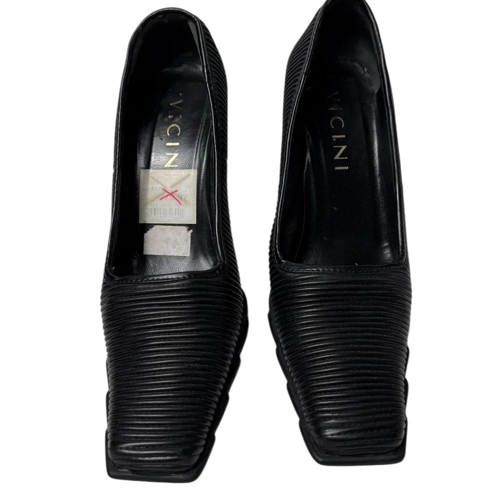 Vicini Black Ribbed Square Toe Block Heel Pumps Women's Size 38 Made in Italy‎